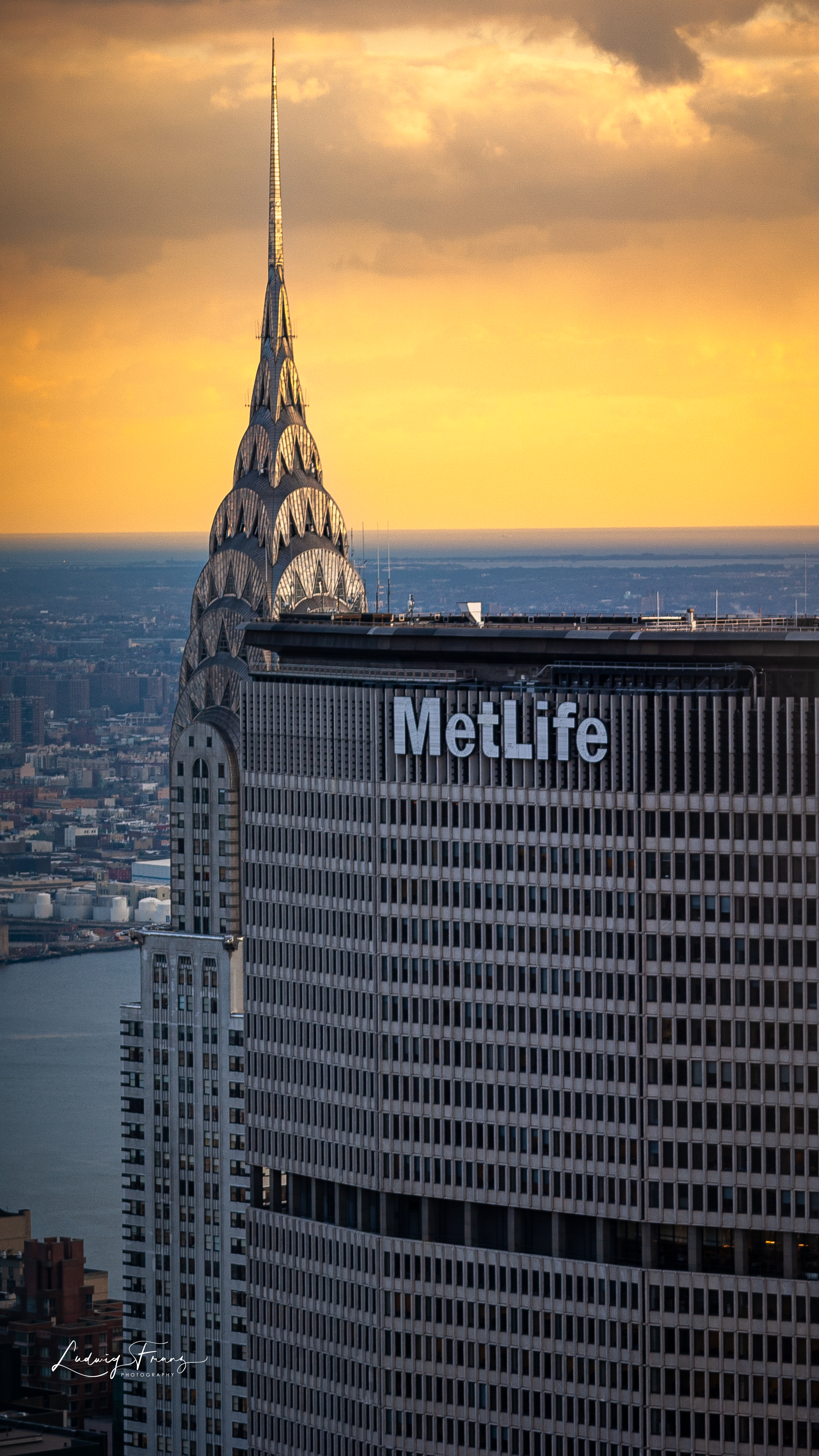 Chrysler Building & Met Life © L.Franz 2007