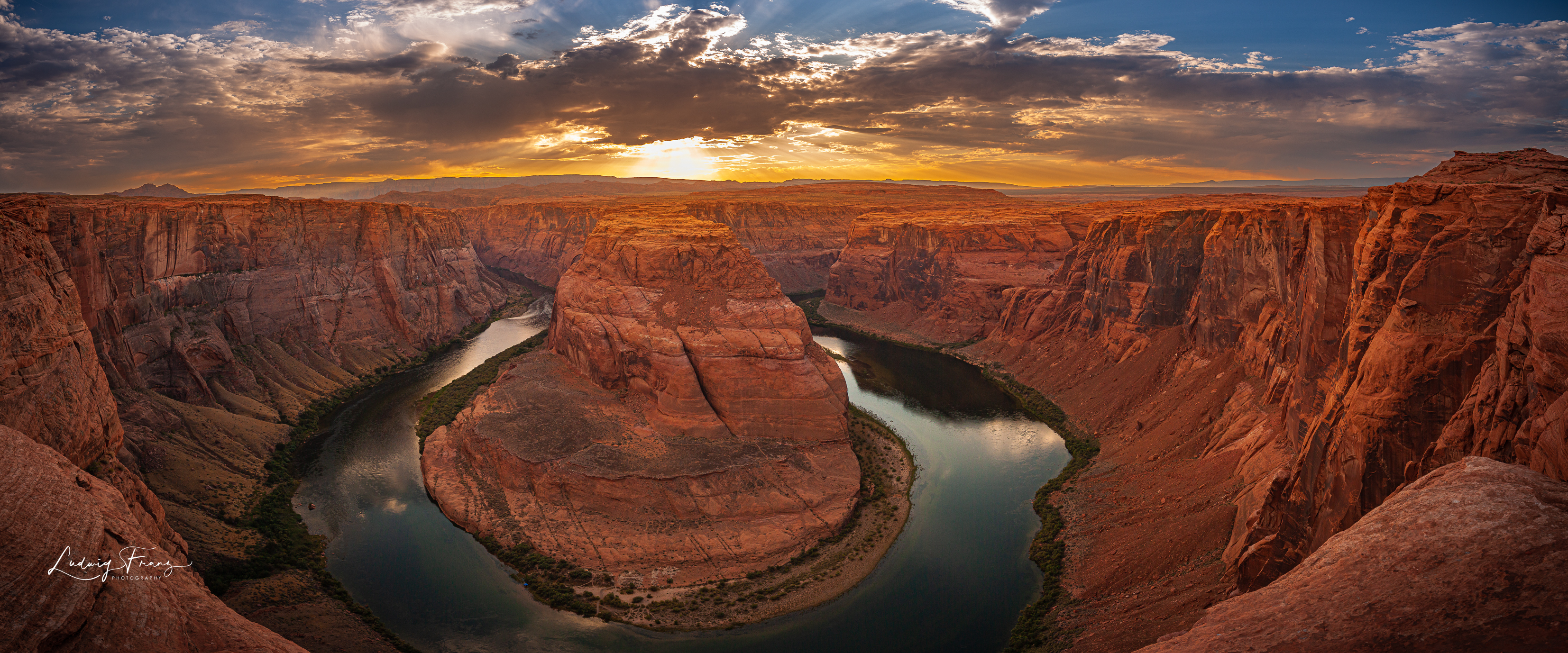 Horseshoe Canyon Panorama 01 © L.Franz 2013