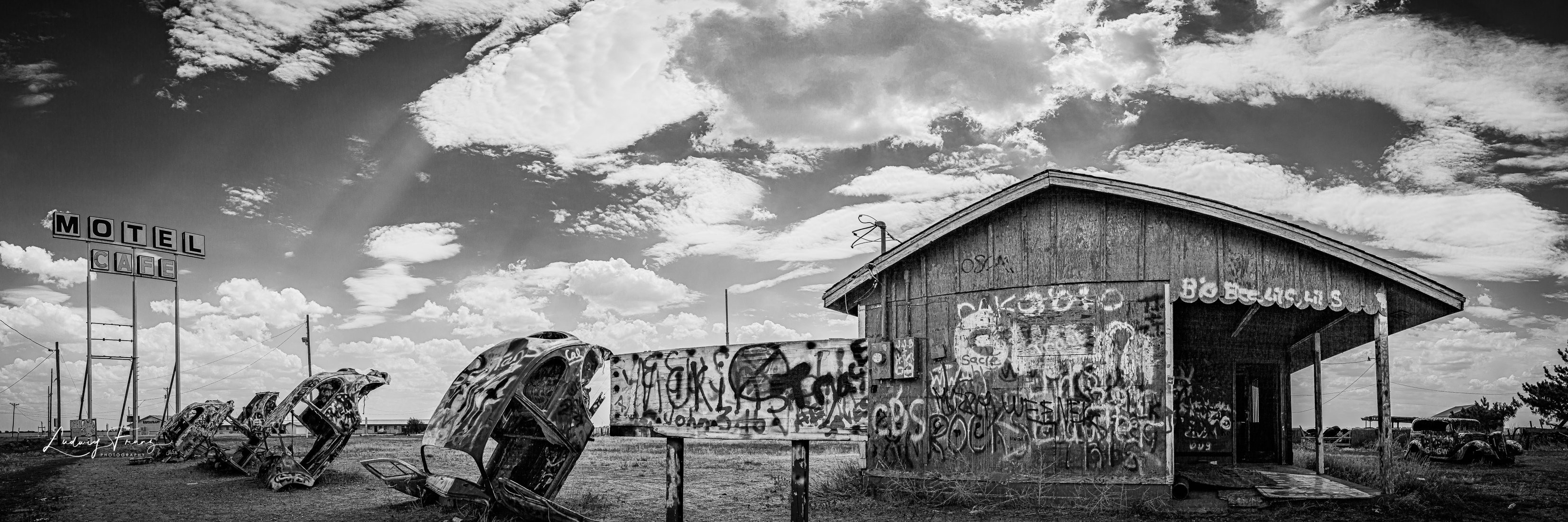 Bug Ranch Panorama 01 © L.Franz 2011