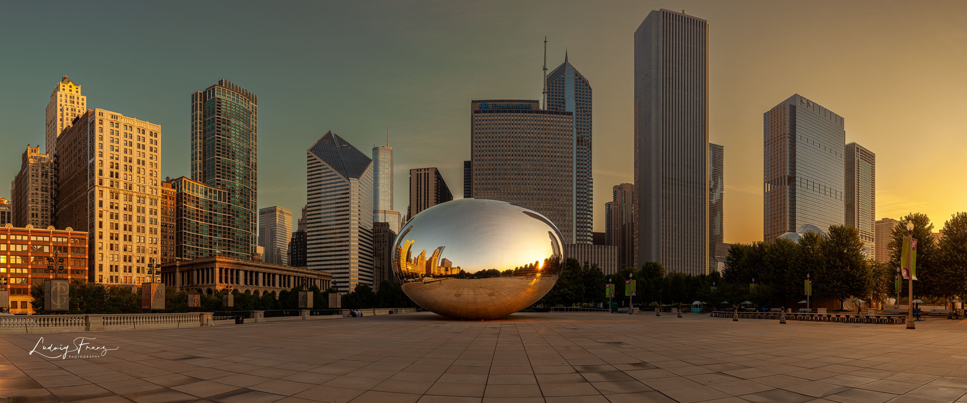 Cloud Gate Panorama 02 © L.Franz 2011