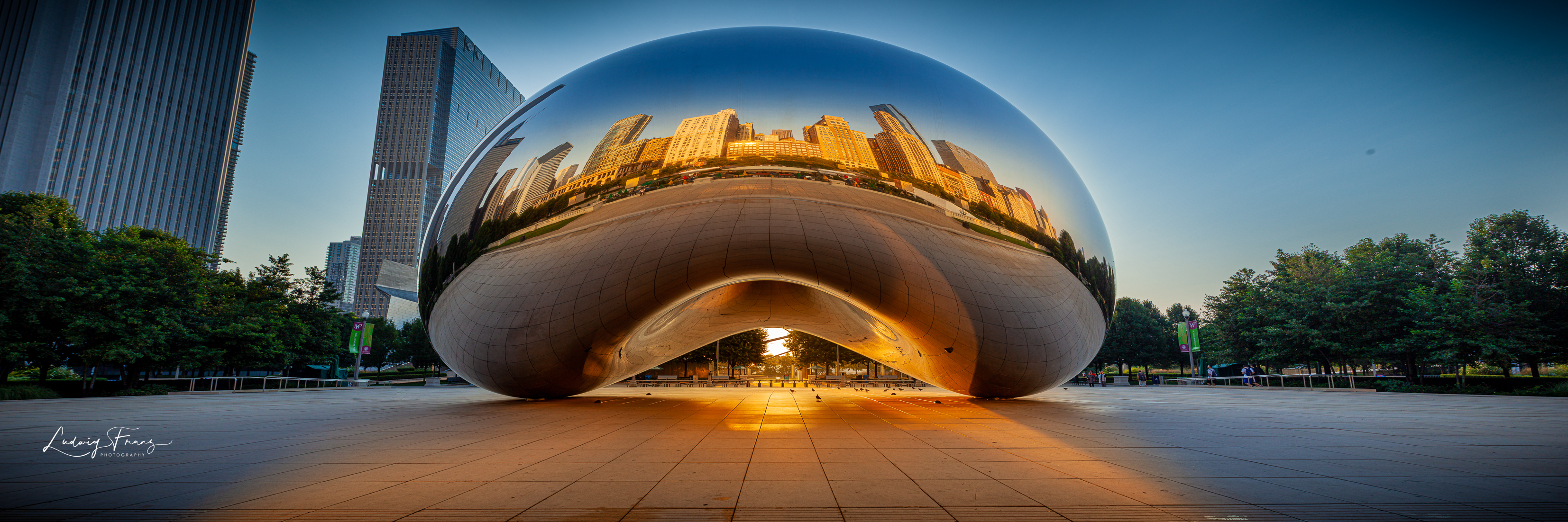 Cloud Gate Panorama 03 © L.Franz 2011