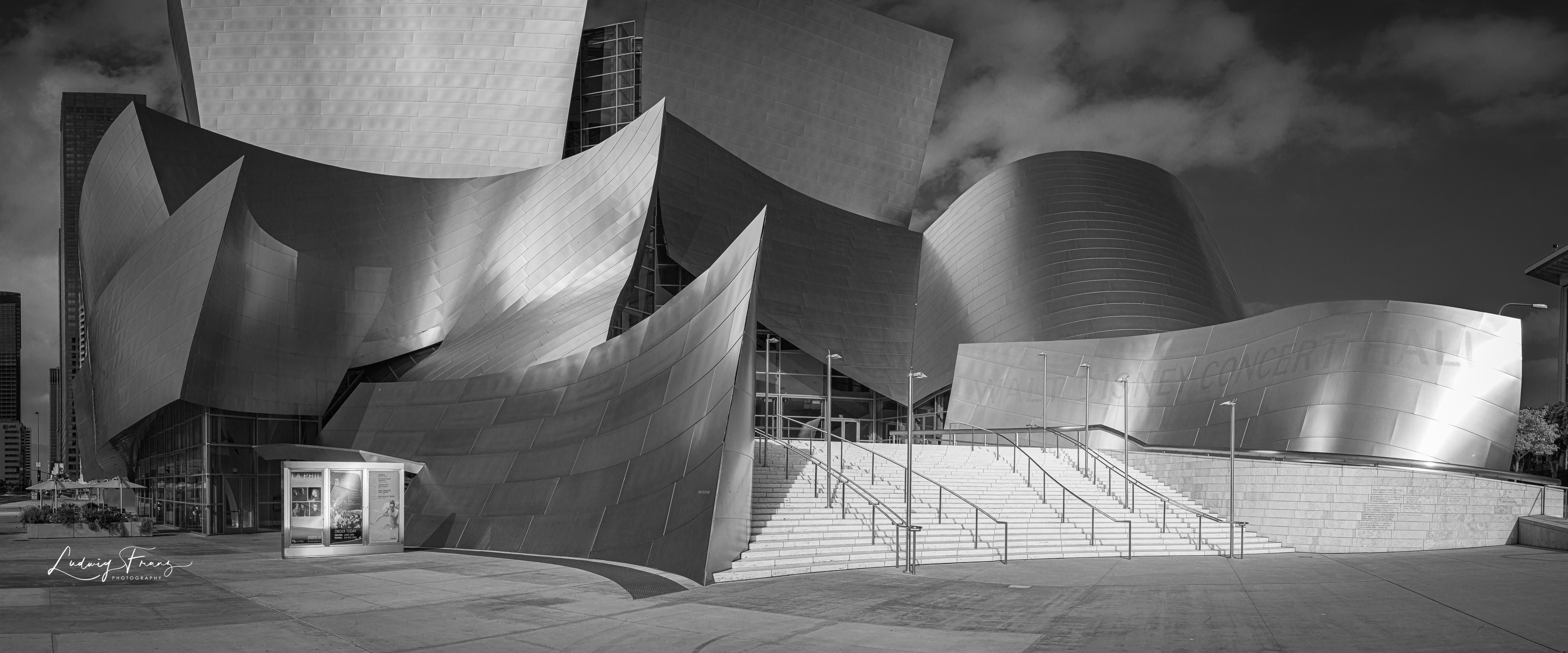 Los Angeles Disney Concert Hall Panorama 01 © L.Franz 2010